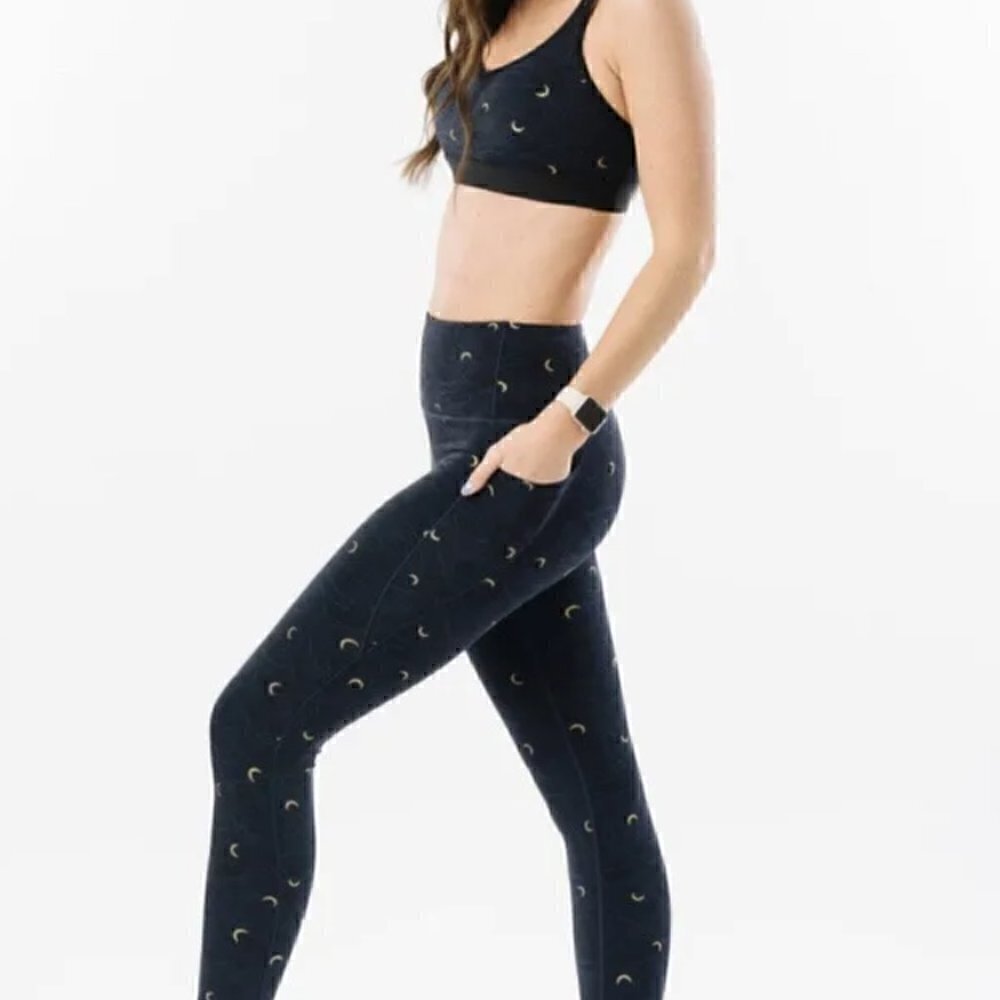 NWT - Zyia Gold Moon Navy Terrace Pocket Drawstring Leggings Luxe (7/8) Size 6-8